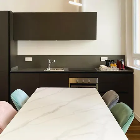 Lejlighedshotel Corti Segrete - Centro 4*